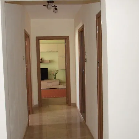 Central Apartment * Bucharest